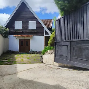 https://cajueirinho-house.camposdojordaohotels.net